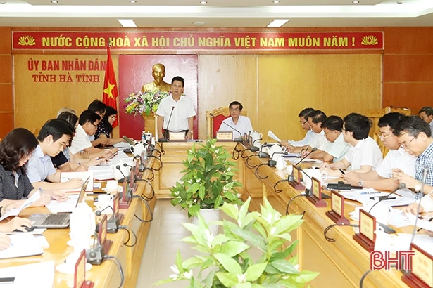 Chủ tịch UBND tỉnh Hà Tĩnh kêu gọi xã hội hóa hỗ trợ hộ nghèo xây nhà, phát triển sản xuất