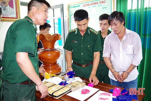 Bắt giữ 43 đối tượng mua bán, vận chuyển trái phép ma túy
