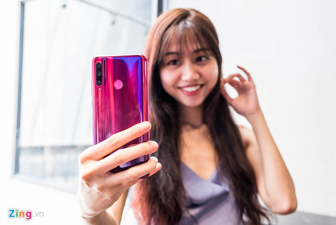 Loạt smartphone giảm giá hàng triệu đồng cuối tháng 6