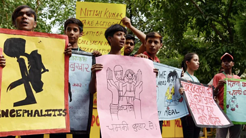 Gần 130 trẻ em Ấn Độ tử vong vì viêm não cấp