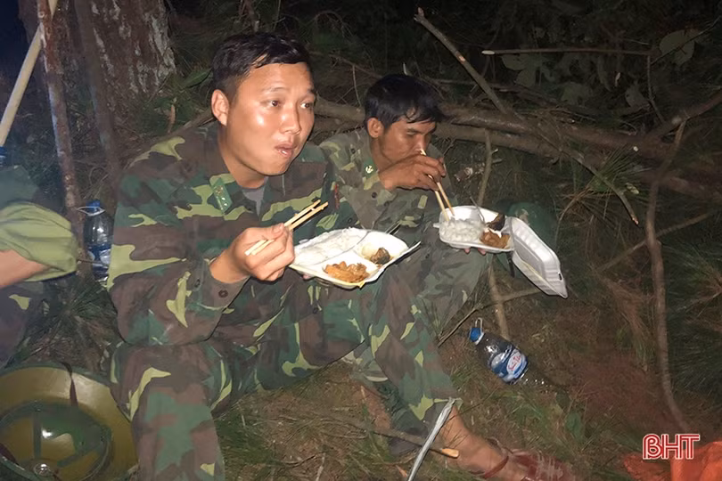 Dựng đường băng cản lửa - giải pháp cấp bách cứu rừng