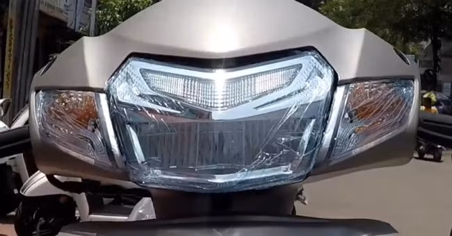 Ảnh thực tế Honda Activa 5G giới hạn giá 18,5 triệu đồng