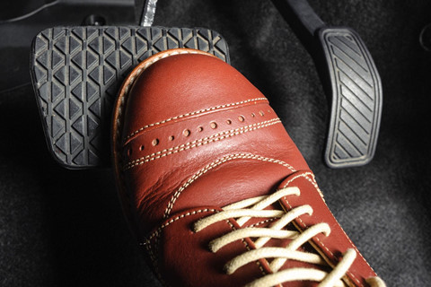 Chuyên gia lái xe hướng dẫn cách xử lý khi xe mất trợ lực phanh ảnh 3 Chuyên gia lái xe hướng dẫn cách xử lý khi xe mất trợ lực phanh