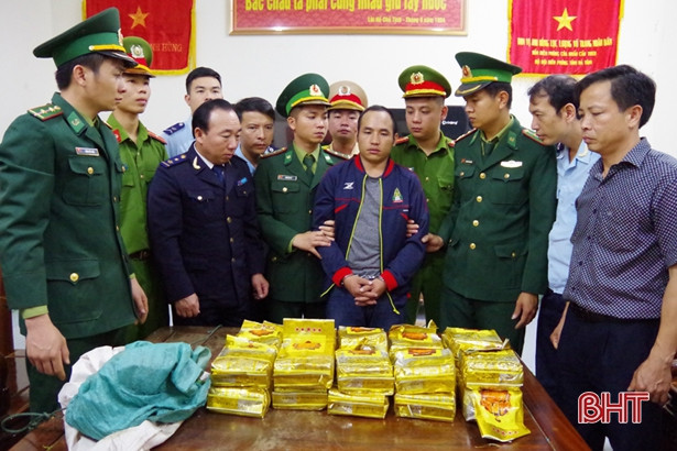 Bắt giữ 43 đối tượng mua bán, vận chuyển trái phép ma túy