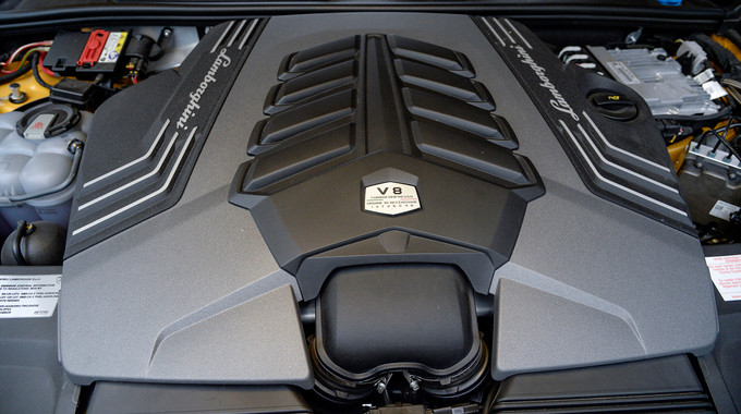 Siêu SUV Lamborghini Urus giá hơn 20 tỷ tại Việt Nam ảnh 11 Siêu SUV Lamborghini Urus giá hơn 20 tỷ tại Việt Nam