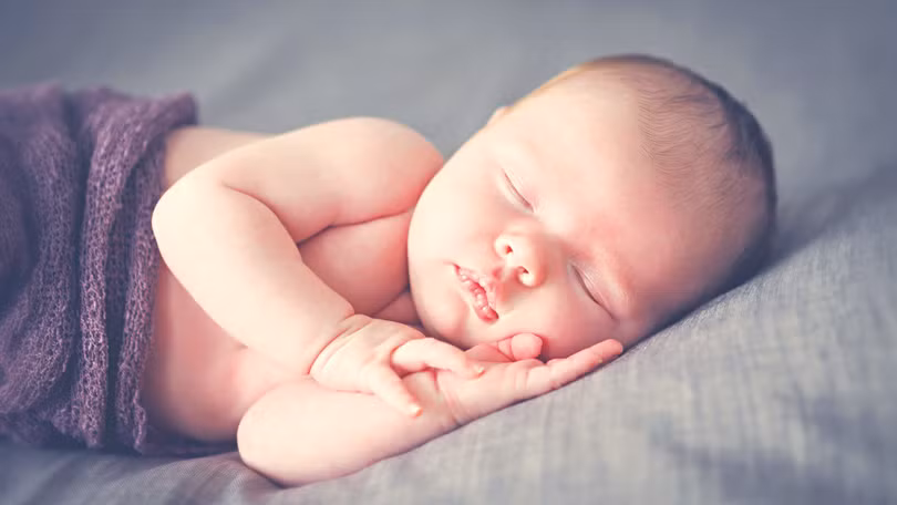 Để mẹ không phải thức trắng vì giấc ngủ của con