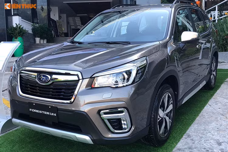 Cận cảnh Subaru Forester 2019 từ 990 triệu tại Việt Nam