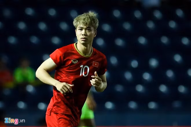 Công Phượng sẽ thi đấu ở châu Âu trong một năm