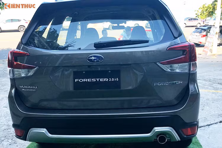 Cận cảnh Subaru Forester 2019 từ 990 triệu tại Việt Nam