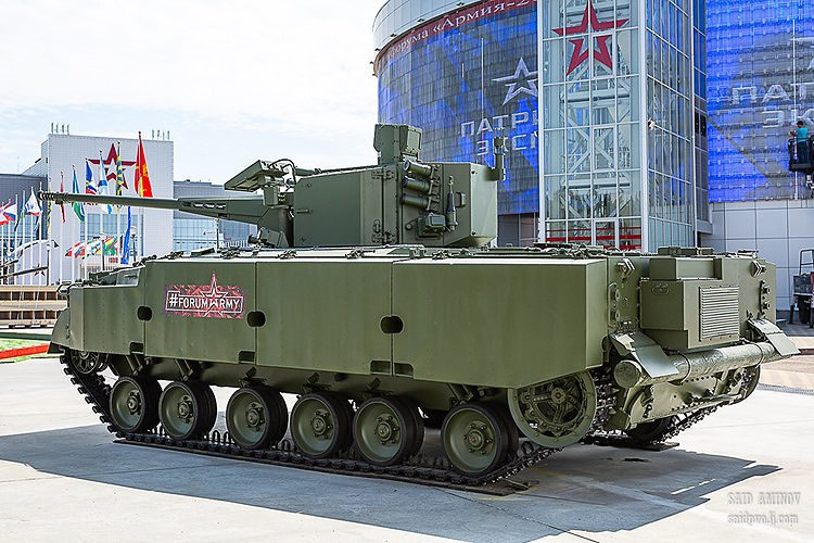 Dàn tên lửa phòng không Nga trưng bày tại Triển lãm Army 2019