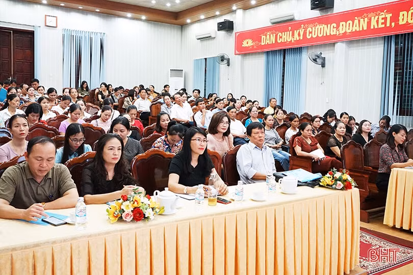 Gần 200 học viên học hỏi kỹ năng và cách thức truyền thông BHXH, BHYT