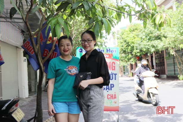 Chủ quán xôi ở Hà Tĩnh trả tài sản trị giá hơn 13 triệu đồng cho người đánh rơi