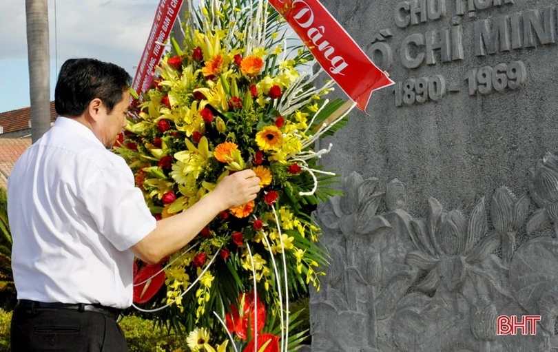 Hà Tĩnh vận dụng sáng tạo định hướng trong Cương lĩnh chính trị năm 2011