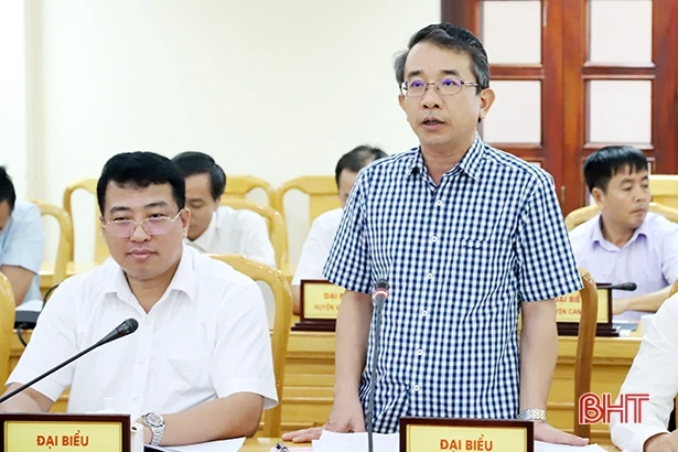 Chủ tịch UBND tỉnh Hà Tĩnh kêu gọi xã hội hóa hỗ trợ hộ nghèo xây nhà, phát triển sản xuất