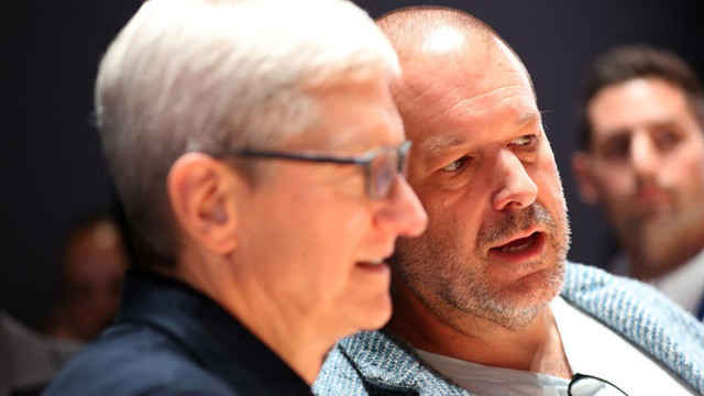 Apple mất liền 9 tỷ USD sau sự ra đi của “phù thủy” Jony Ive