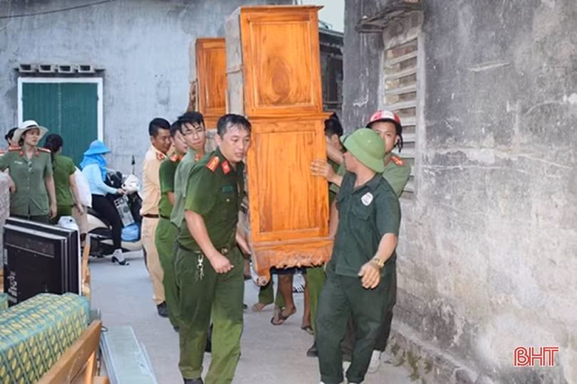 Hơn 1.300 cán bộ, chiến sỹ LLVT Hà Tĩnh dầm mình trong biển lửa