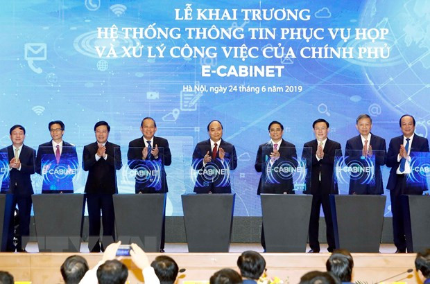 Thủ tướng Nguyễn Xuân Phúc chủ trì cuộc họp qua hệ thống e-Cabinet hình ảnh 1 Thủ tướng Nguyễn Xuân Phúc chủ trì cuộc họp qua hệ thống e-Cabinet