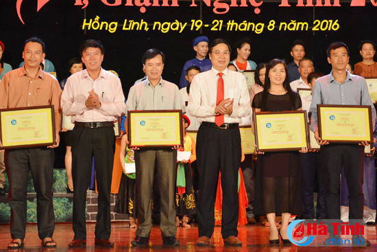 an tuong dem be mac lien hoan cac clb dan ca vi giam nghe tinh