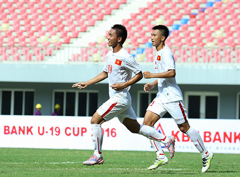 u19 viet nam danh bai u19 thai lan tren dat myanmar