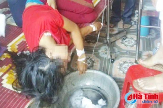 cuu song mot phu nu tu tu bang thuoc tru sau