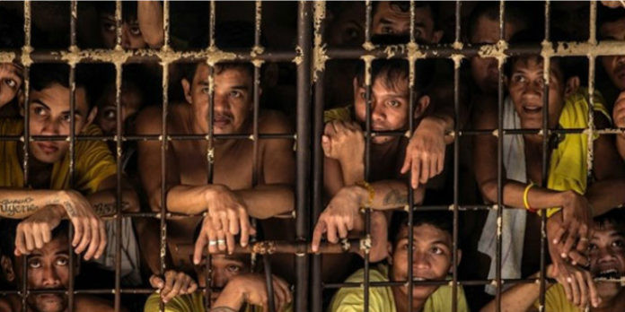 philippines nhom ung ho is to chuc vuot nguc tao bao nhu trong phim