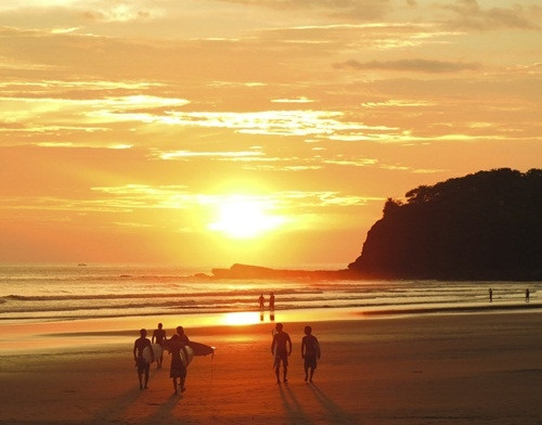 Muốn đi du lịch giá rẻ, hãy tới Việt Nam ảnh 10