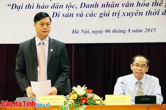 PGS.TS Phạm Văn Đức, Phó Chủ tịch Viện Hàn lâm KHXH Việt Nam phát biểu tại hội thảo