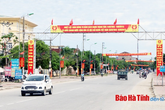 Thạch Hà nâng cao năng lực lãnh đạo, thực hiện thắng lợi các nhiệm vụ ảnh 1