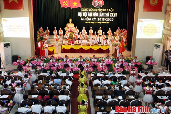 Đảng bộ huyện Can Lộc, thị xã Hồng Lĩnh đại hội nhiệm kỳ 2015-2020 ảnh 1