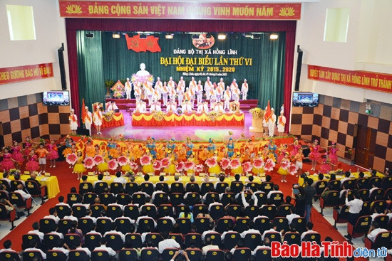 Đảng bộ huyện Can Lộc, thị xã Hồng Lĩnh đại hội nhiệm kỳ 2015-2020 ảnh 5