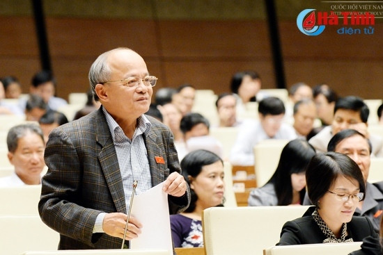 Phó trưởng đoàn ĐBQH Trần Tiến Dũng thay mặt đoàn Hà Tĩnh tham gia phát biểu ý kiến góp ý vào dự thảo Bộ luật Tố tụng dân sự (sửa đổi) Phó trưởng đoàn ĐBQH Trần Tiến Dũng thay mặt đoàn Hà Tĩnh tham gia phát biểu ý kiến góp ý vào dự thảo Bộ luật Tố tụng dân sự (sửa đổi)