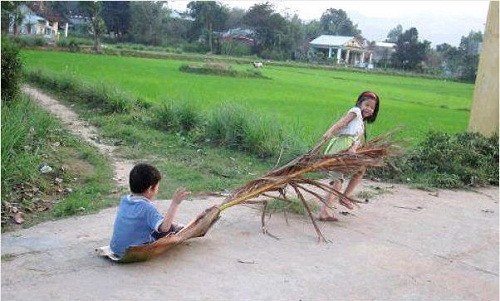 Những trò chơi gợi nhớ một thời tuổi thơ ảnh 1