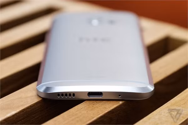 Cận cảnh HTC 10: Đối thủ đáng gờm thực sự của Galaxy S7 ảnh 10