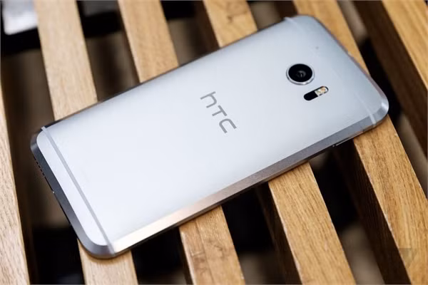 Cận cảnh HTC 10: Đối thủ đáng gờm thực sự của Galaxy S7 ảnh 9