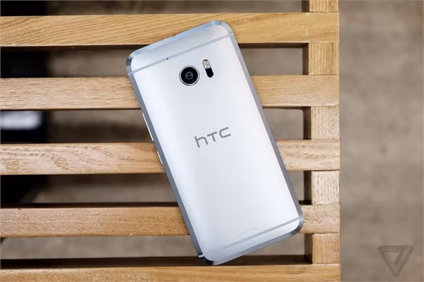 Cận cảnh HTC 10: Đối thủ đáng gờm thực sự của Galaxy S7 ảnh 2