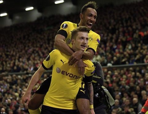 Liverpool ngược dòng thần kỳ, tiễn Dortmund rời Europa League ảnh 2 Liverpool ngược dòng thần kỳ, tiễn Dortmund rời Europa League ảnh 2