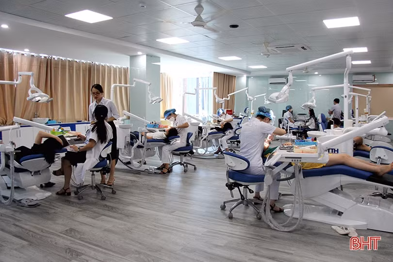 Bệnh viện Thái Thượng Hoàng khai trương Trung tâm chỉnh nha kỹ thuật cao lớn nhất Việt Nam