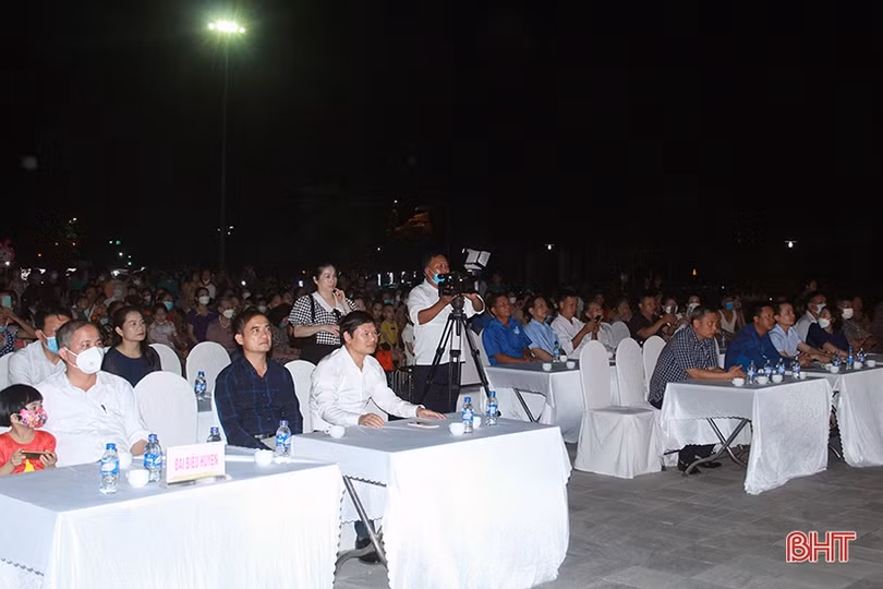 Đặc sắc chương trình nghệ thuật “Hà Tĩnh ghi nhớ ơn Người”