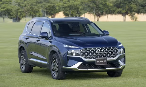 Điểm danh những mẫu xe ôtô đang khan hàng, “đội giá” trên thị trường