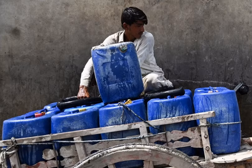 Cuộc sống dưới cái nóng 51 độ C