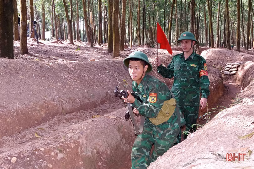 Chiến sỹ mới BĐBP Hà Tĩnh tự tin hoàn thành “3 tiếng nổ”