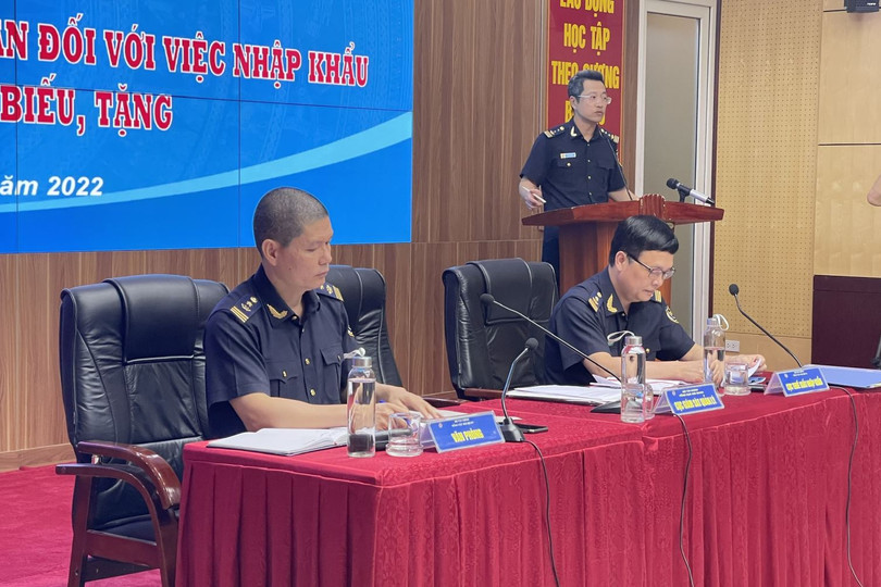 Nghi vấn đường dây nhập siêu xe biếu tặng, lãnh đạo Tổng cục Hải quan lên tiếng