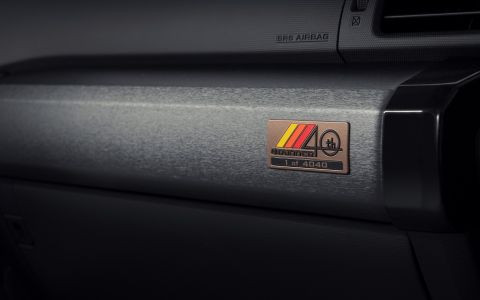 Toyota 4Runner phiên bản kỷ niệm 40 năm, giới hạn chỉ 4.040 chiếc