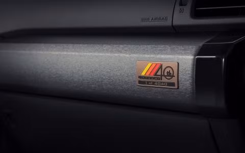 Toyota 4Runner phiên bản kỷ niệm 40 năm, giới hạn chỉ 4.040 chiếc