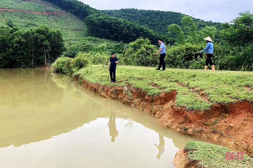 Đập Đình Đẹ bị xói lở nghiêm trọng, người dân bất an!