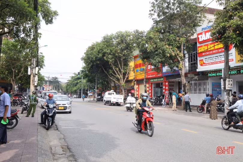 Thiết lập lại kỷ cương đô thị bên đường Hải Thượng Lãn Ông ở TP Hà Tĩnh