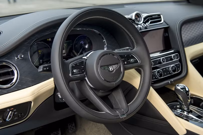 Bentley Bentayga S 2022 đầu tiên về Việt Nam, giá 18,9 tỷ đồng
