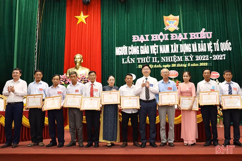 Người công giáo TX Kỳ Anh đoàn kết, tích cực xây dựng, bảo vệ Tổ quốc