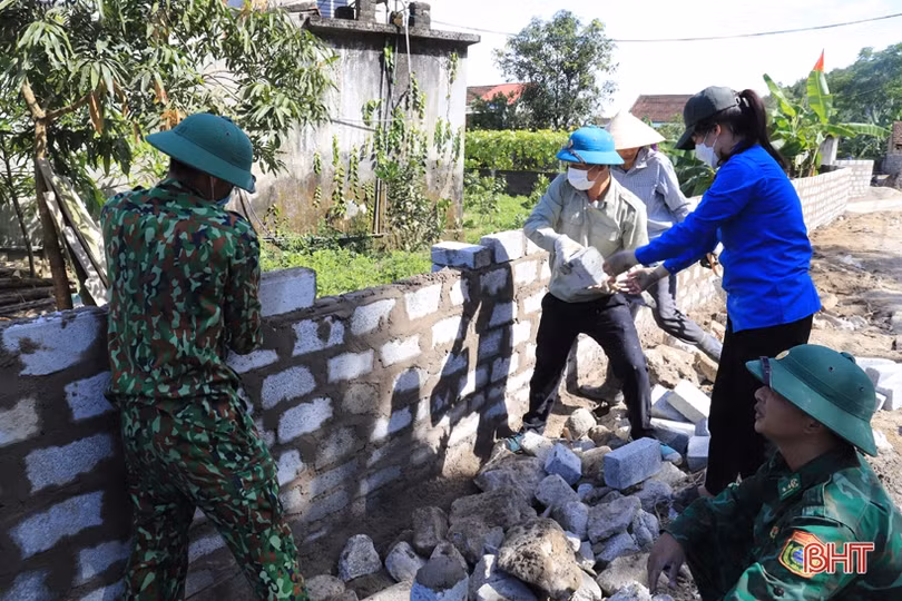 28 hộ dân ở Nghi Xuân hiến 740 m<sup>2</sup> đất mở rộng đường giao thông