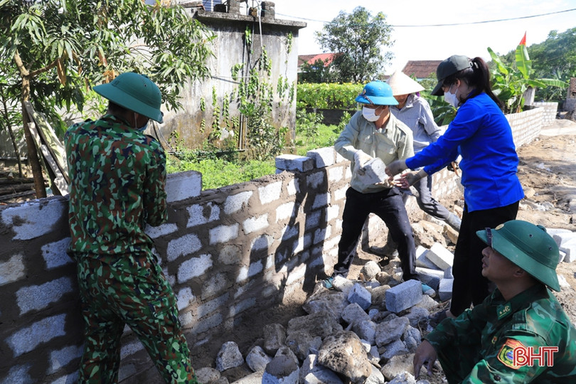 28 hộ dân ở Nghi Xuân hiến 740 m<sup>2</sup> đất mở rộng đường giao thông